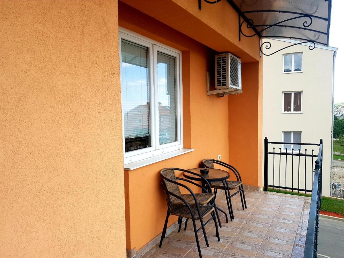 The Orange House Daire Izola Dış mekan fotoğraf